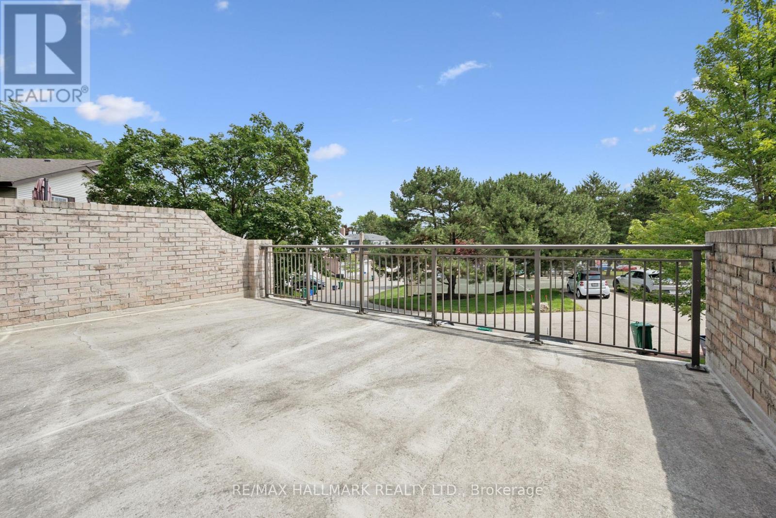 #1 489 BEECHWOOD DRIVE - Image 24