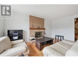 Bathroom - 1 - 489 Beechwood Drive, Waterloo, ON N2T1H8 Photo 6
