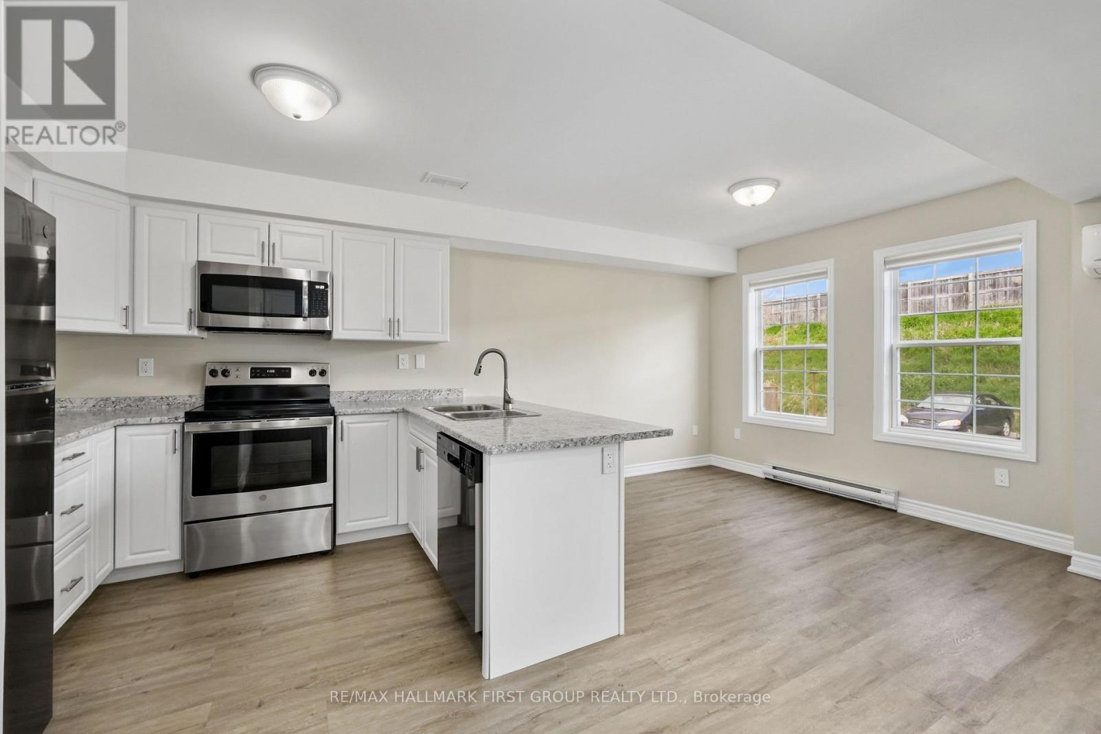 #509 470 LONSBERRY DRIVE - Image 14
