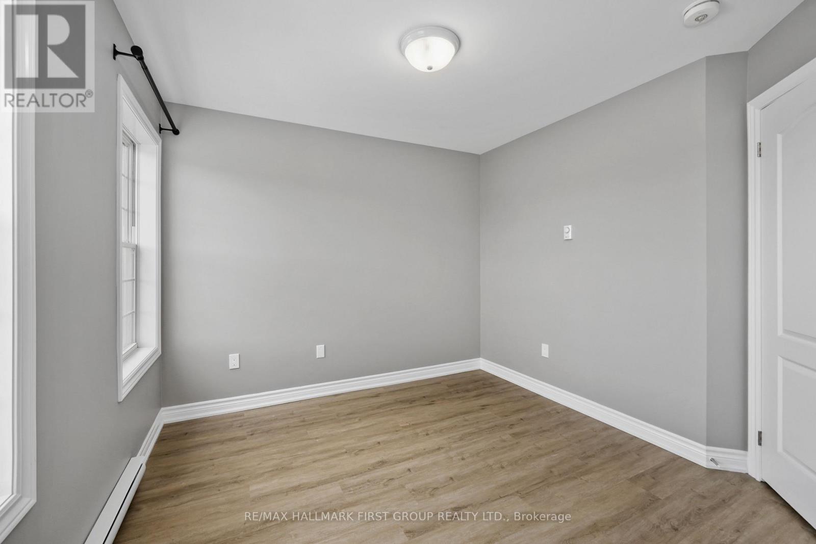 #509 470 LONSBERRY DRIVE - Image 23