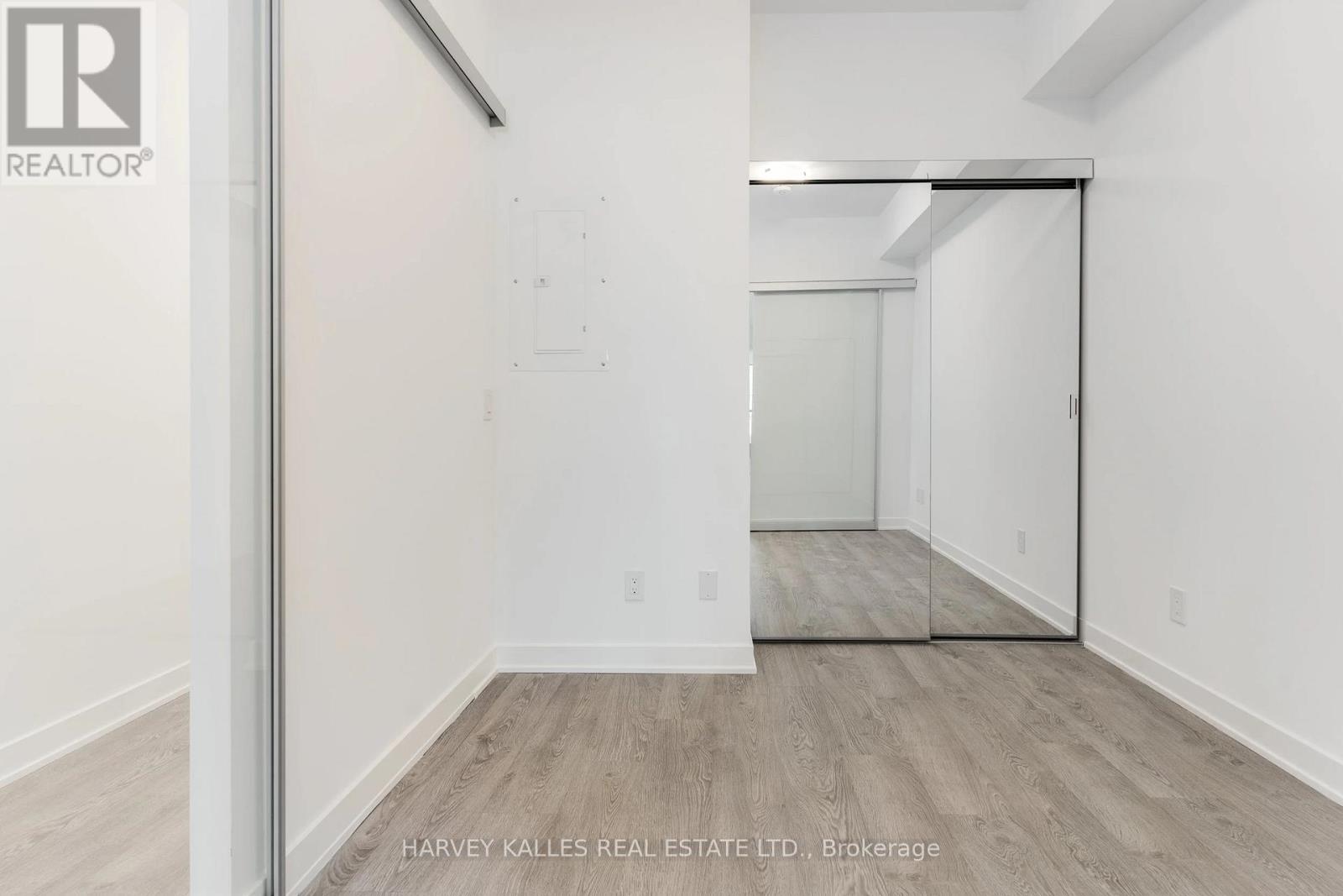 #410 543 RICHMOND STREET W - 15