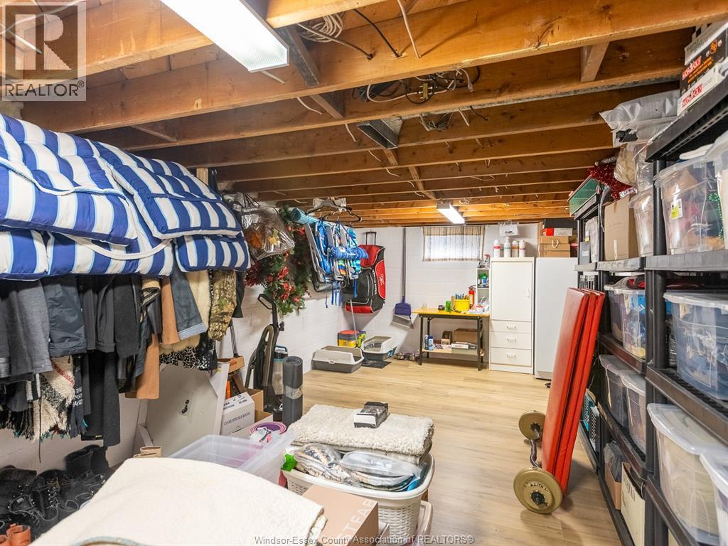 976 WATSON - 26