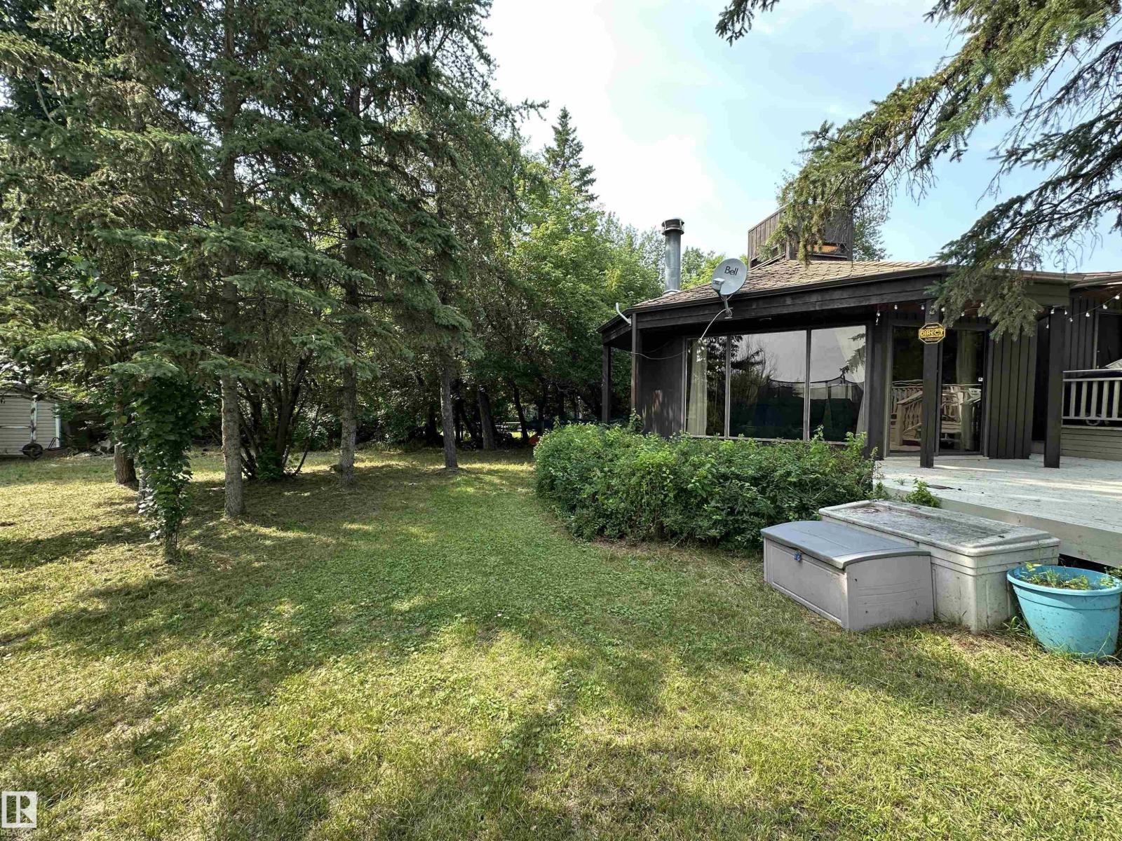 61 Lakeshore DR - Image 33