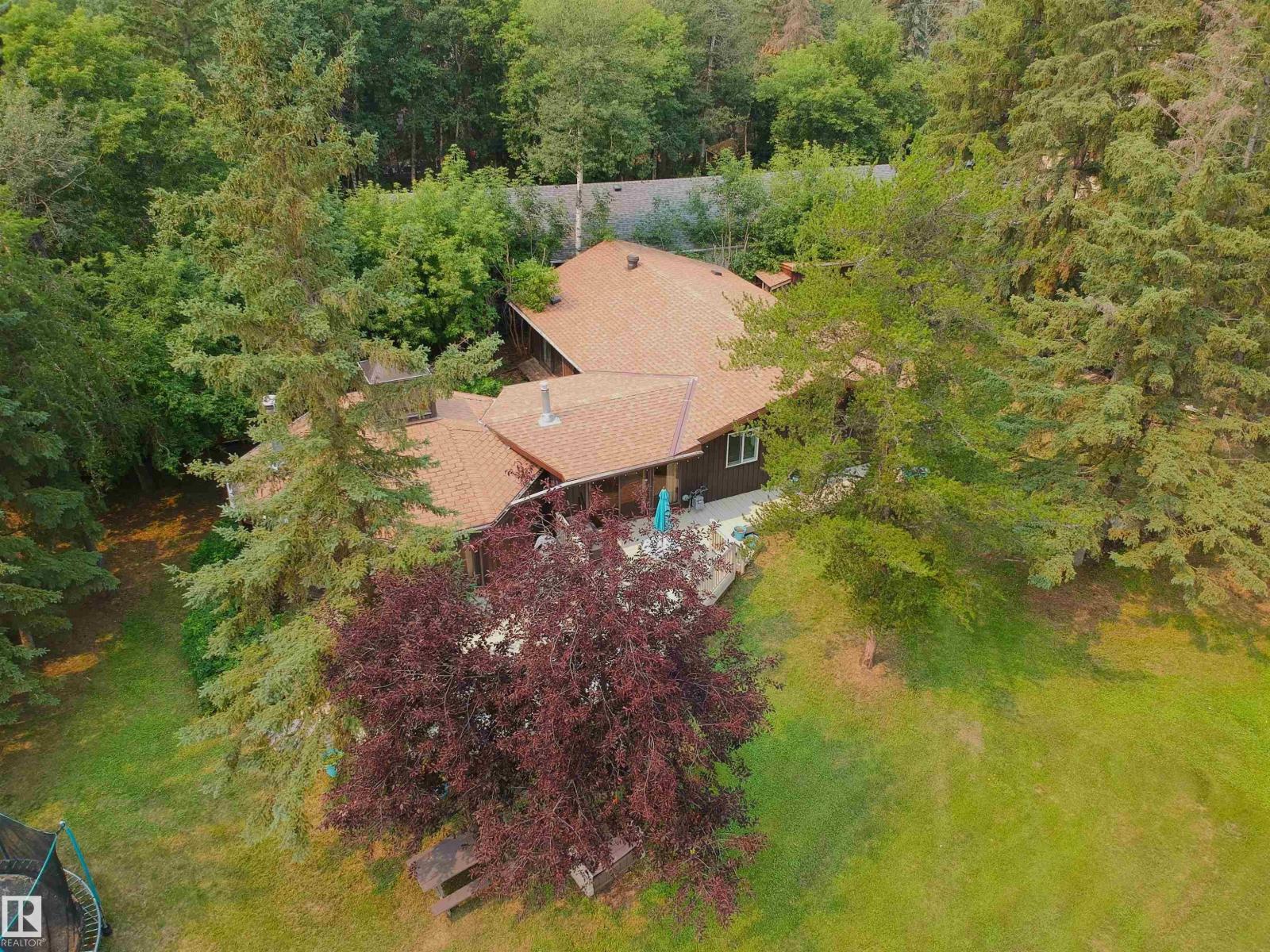 61 Lakeshore DR - 51