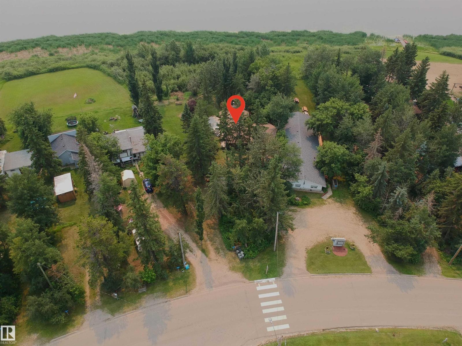61 Lakeshore DR - Image 45