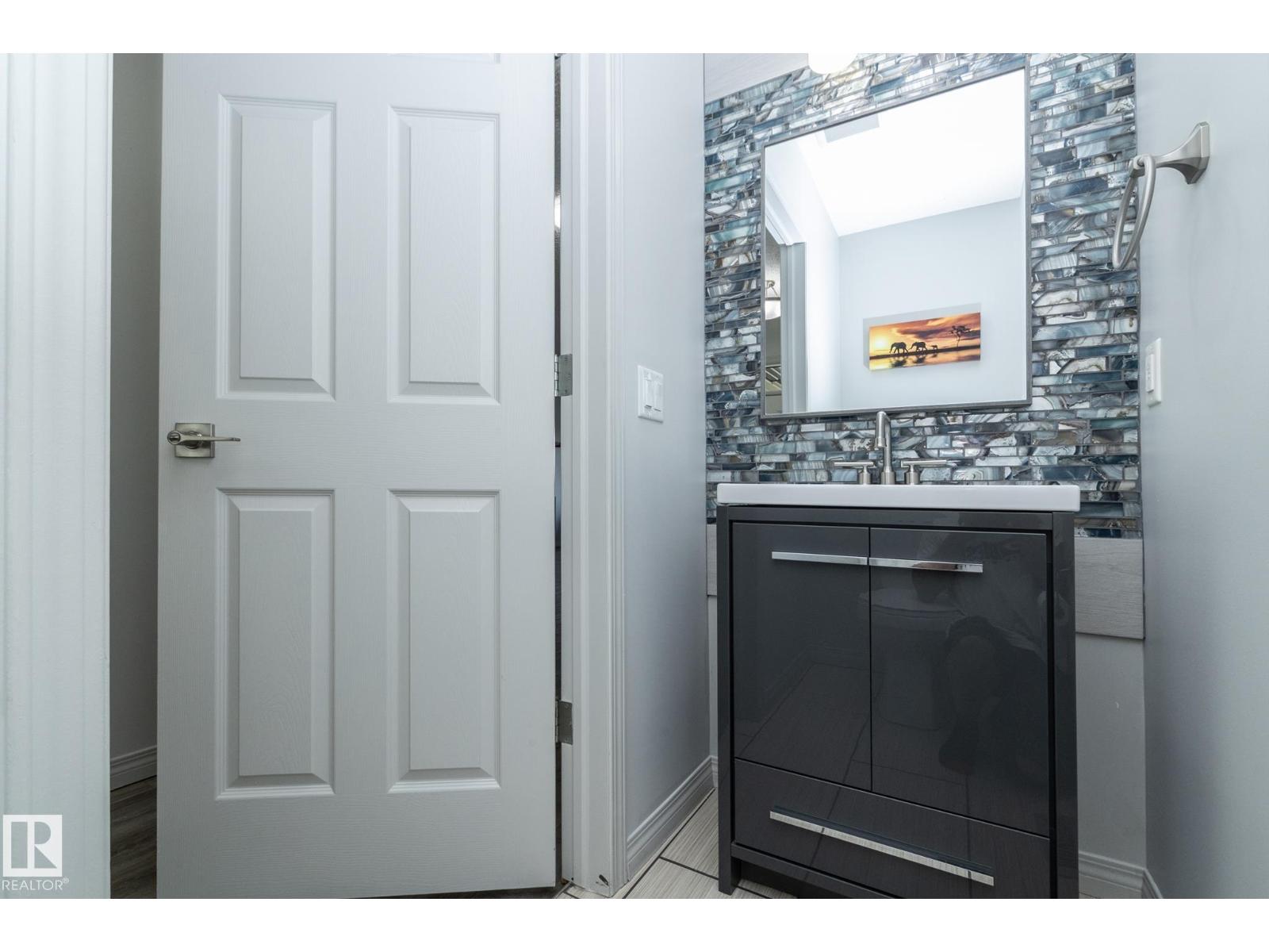 1640 CHAPMAN WY SW - 23