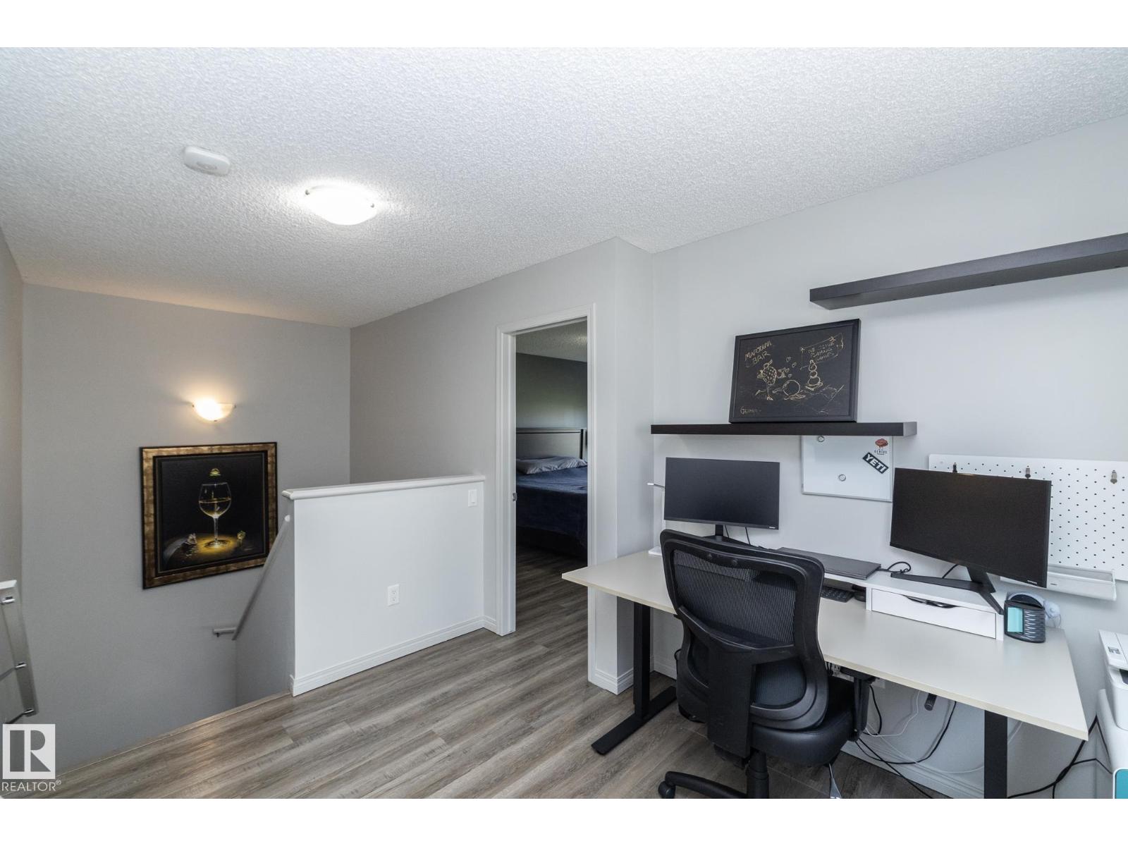 1640 CHAPMAN WY SW - 35