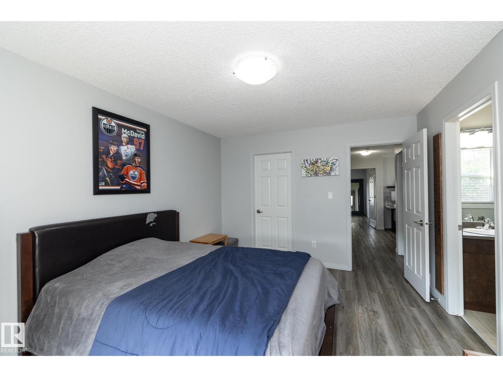 1640 CHAPMAN WY SW - 43