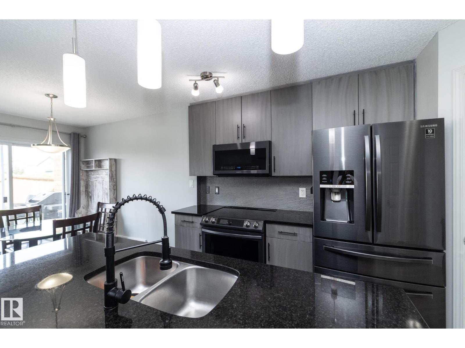 1640 CHAPMAN WY SW - 3