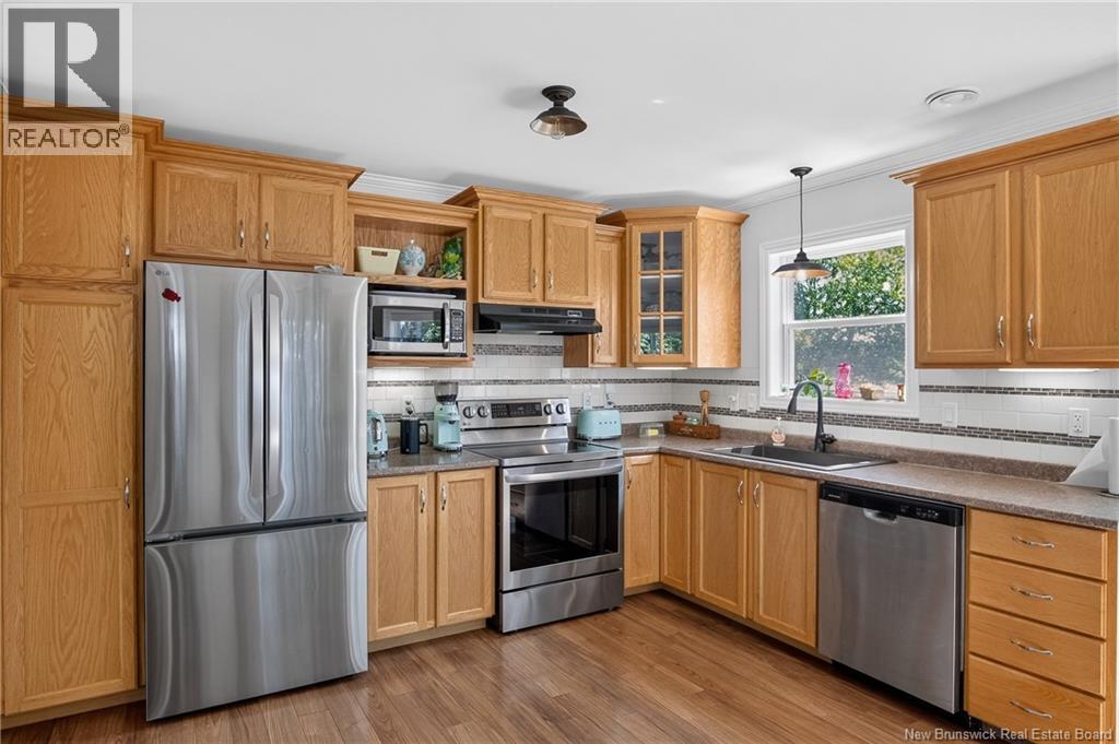 230 Mealey Road - 12