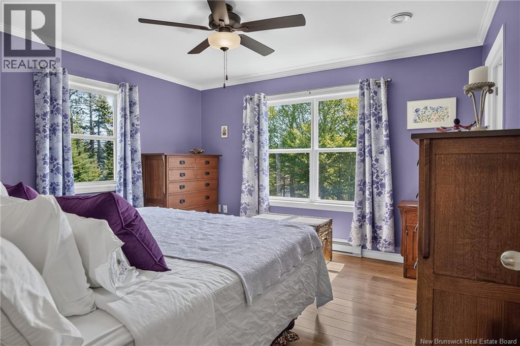 230 Mealey Road - 19