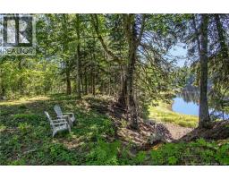 Dining nook - 230 Mealey Road, Pennfield, NB E5H0B1 Photo 6