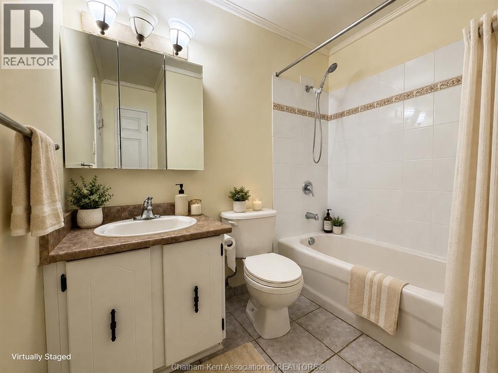 #304 975 Grand AVENUE West - 15