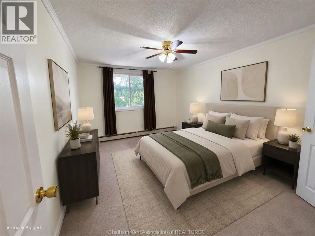 #304 975 Grand AVENUE West - 17