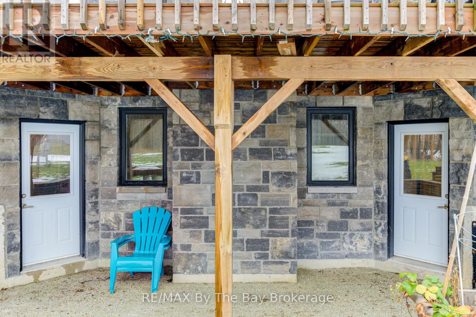 16 WALNUT DRIVE - 30