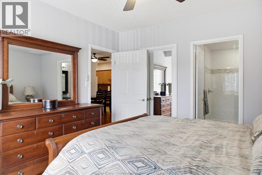 #211 200 MANNING ROAD - Image 27
