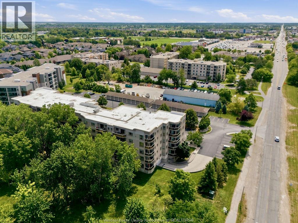 #211 200 MANNING ROAD - 45