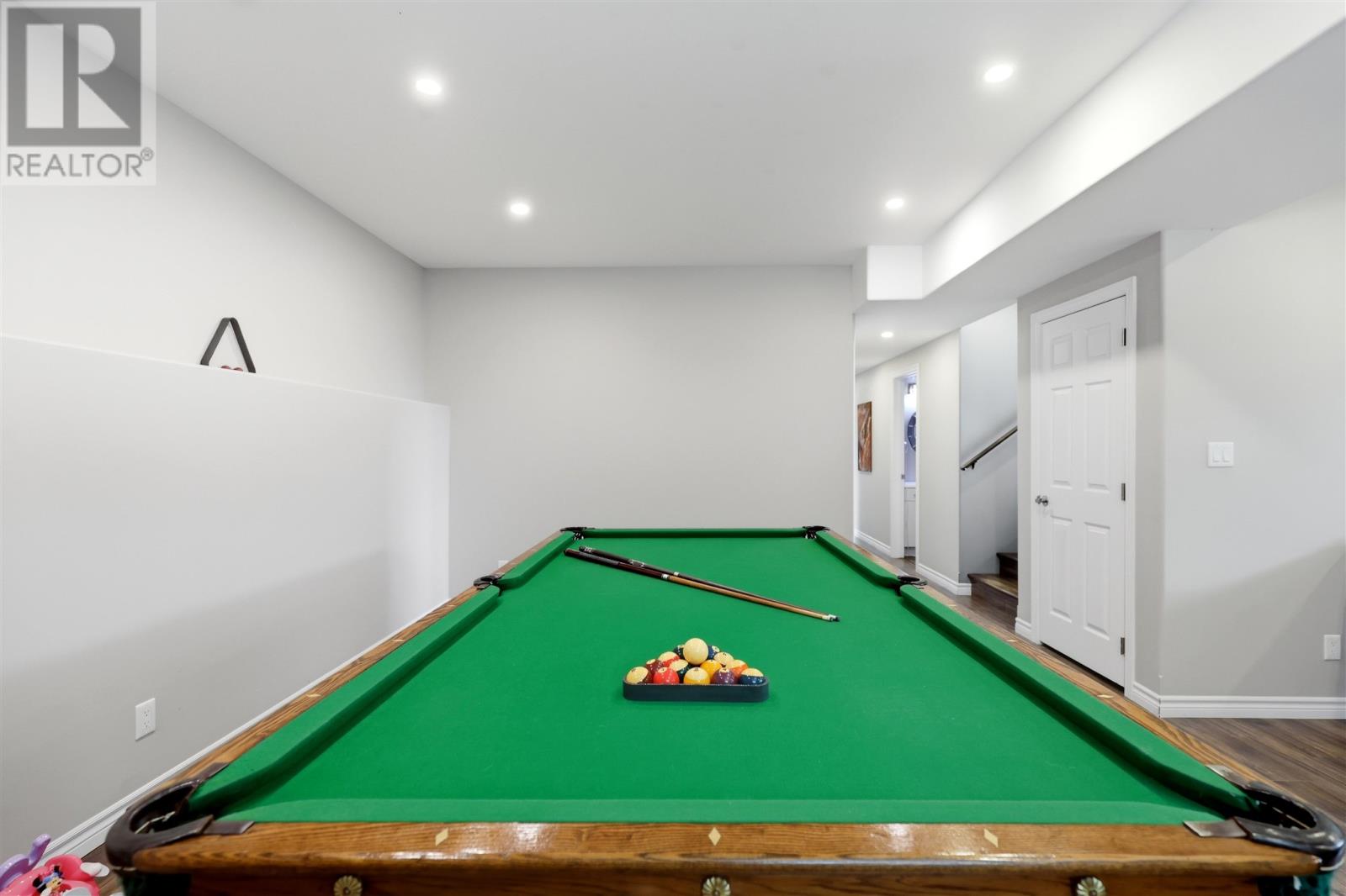 12 Sherbrook DR - Image 33