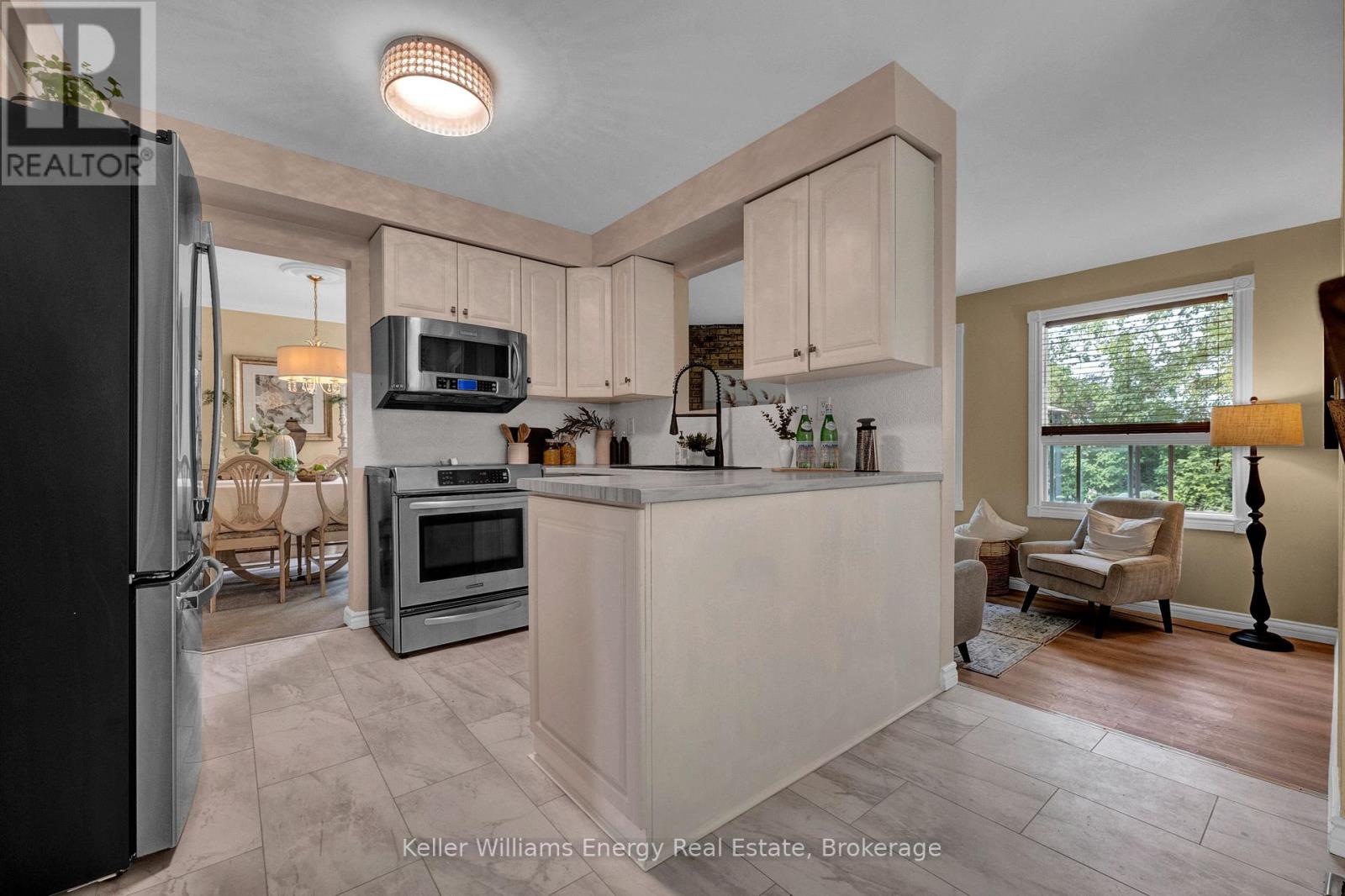 276 ANDREW STREET - 21