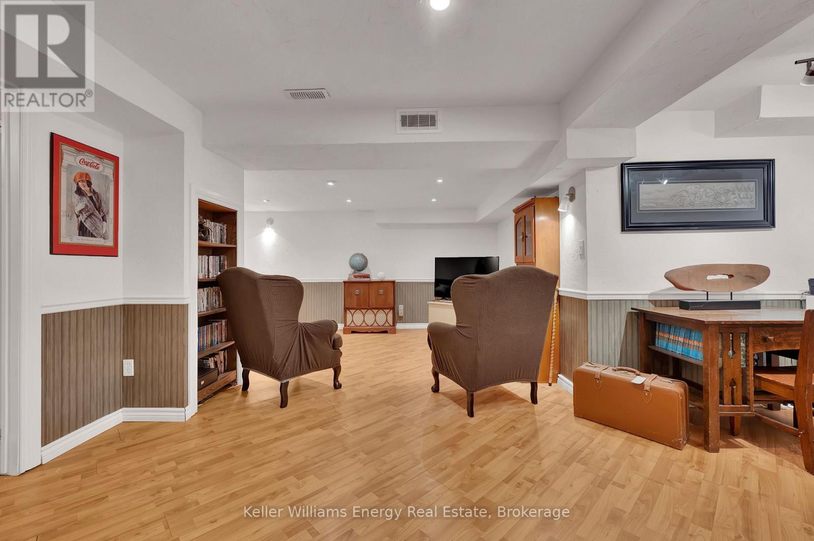 276 ANDREW STREET - 40