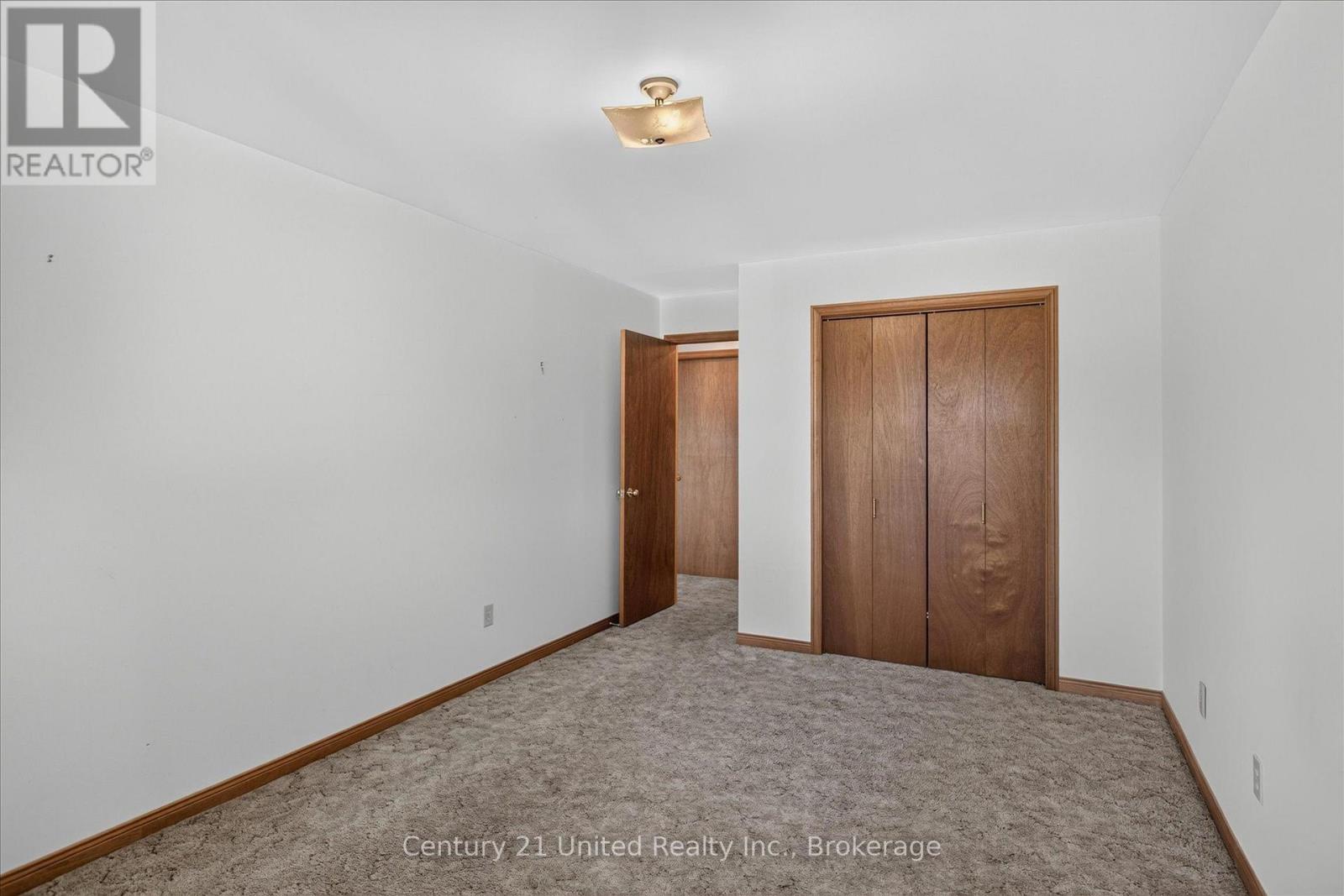 #204 920 FORD STREET - 25