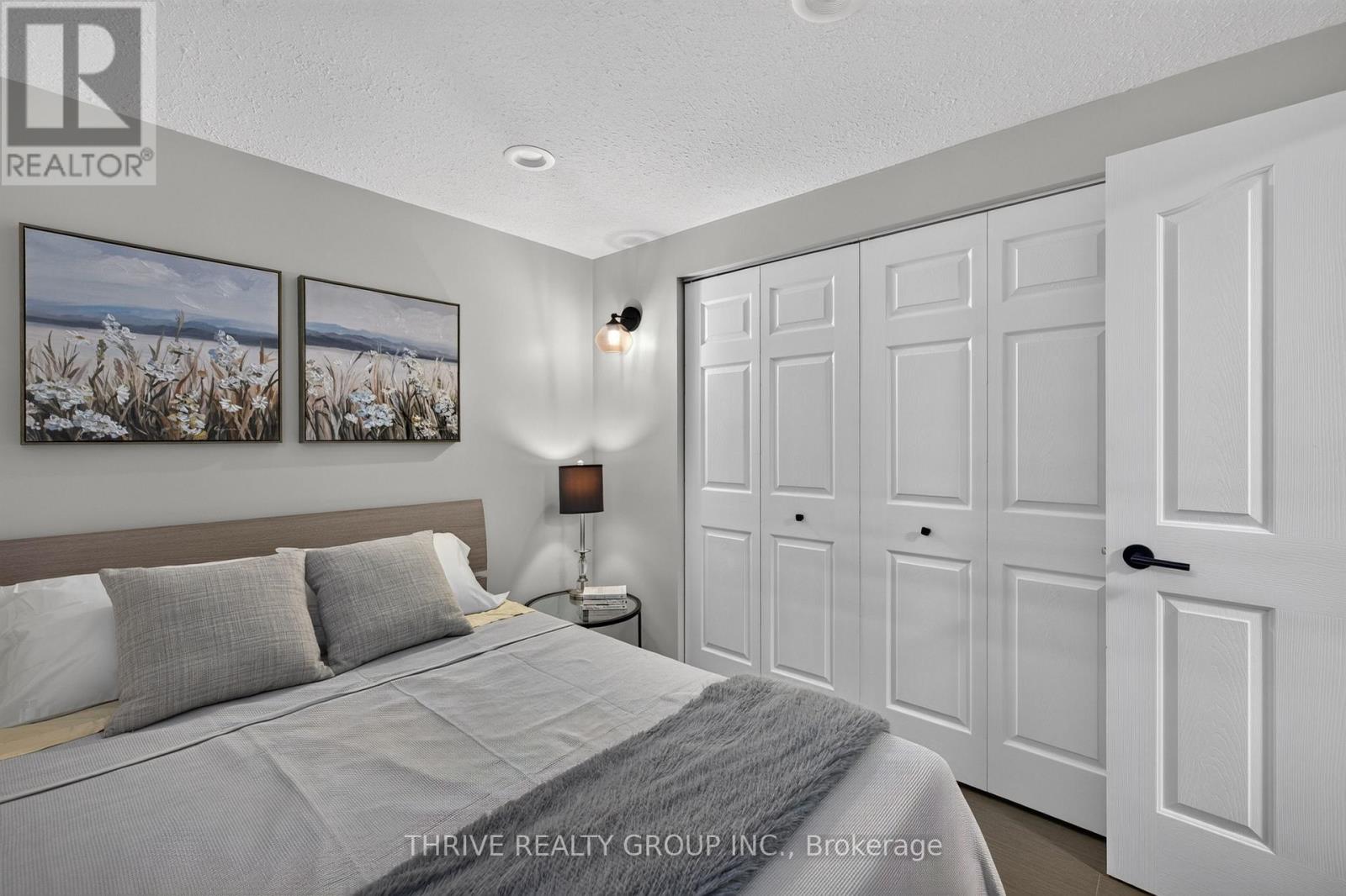 43 MAPLERIDGE CRESCENT - Image 32