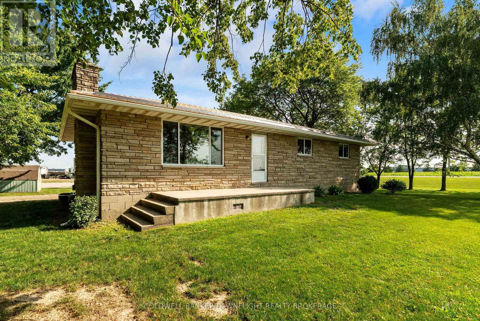 38786 B ZURICH-HENSALL ROAD - 1