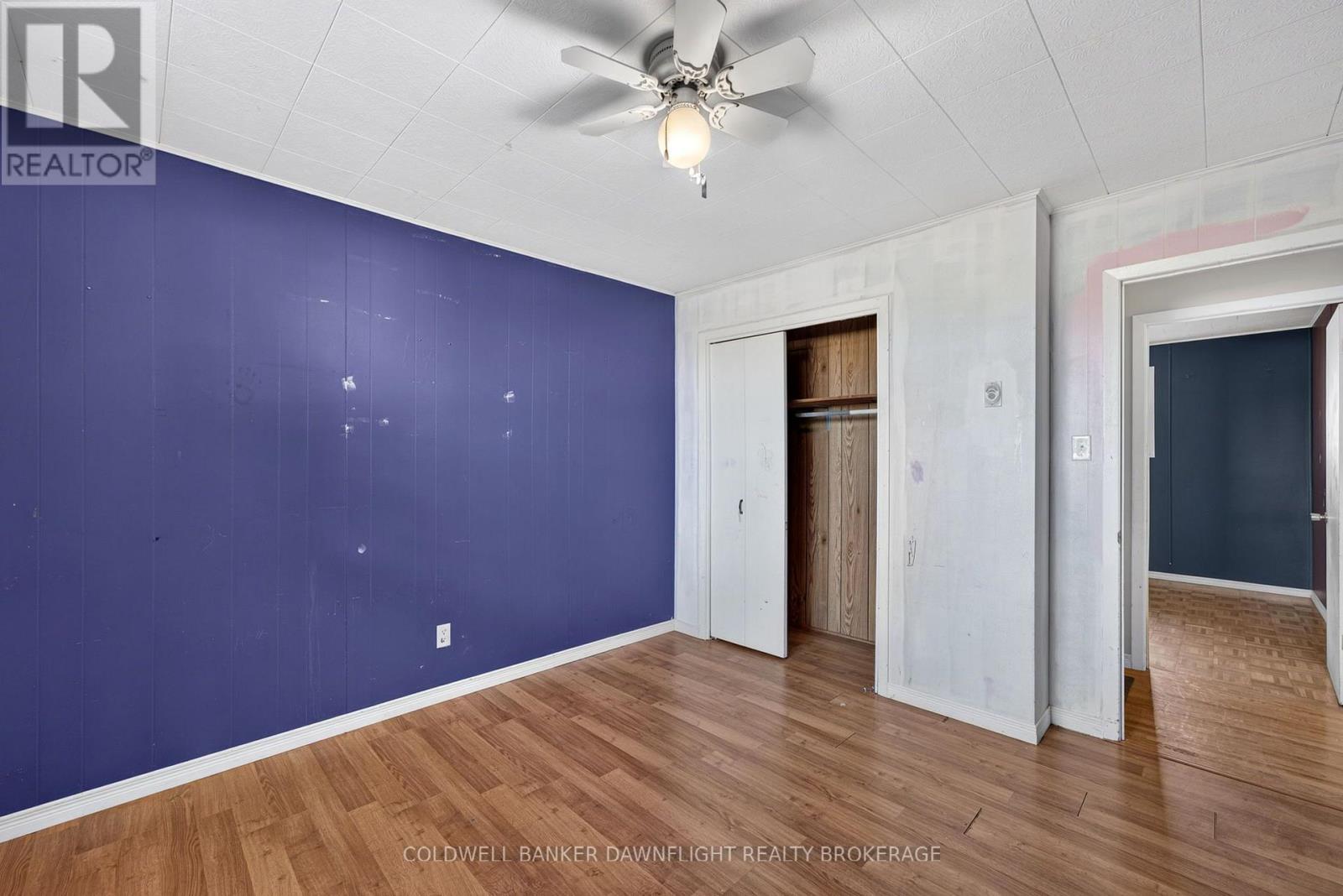 38786 B ZURICH-HENSALL ROAD - 23
