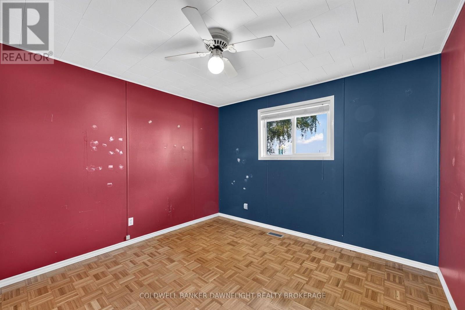 38786 B ZURICH-HENSALL ROAD - 24