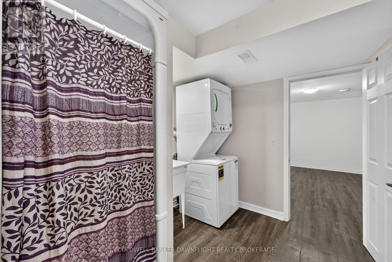 38786 B ZURICH-HENSALL ROAD - 31