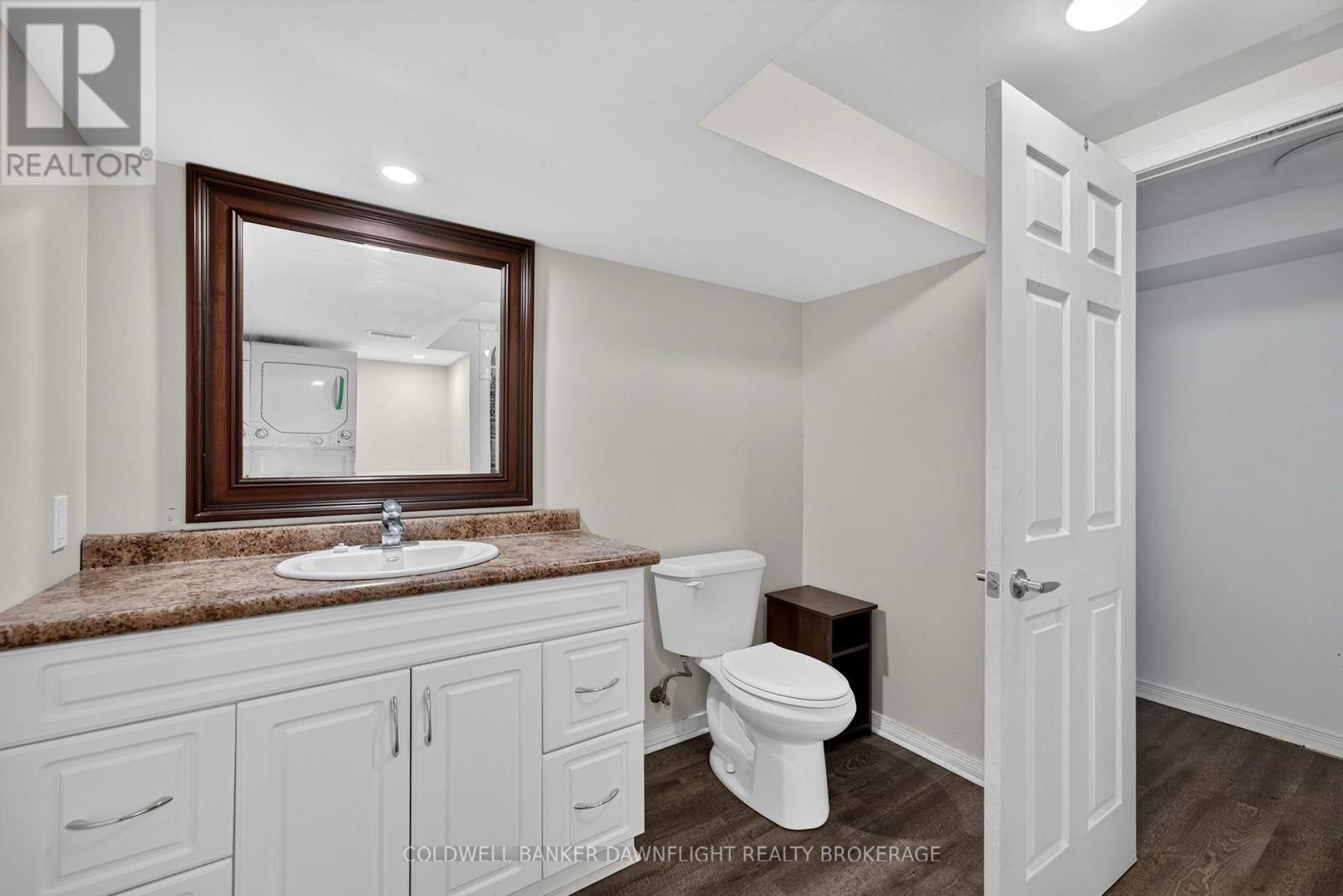 38786 B ZURICH-HENSALL ROAD - 32