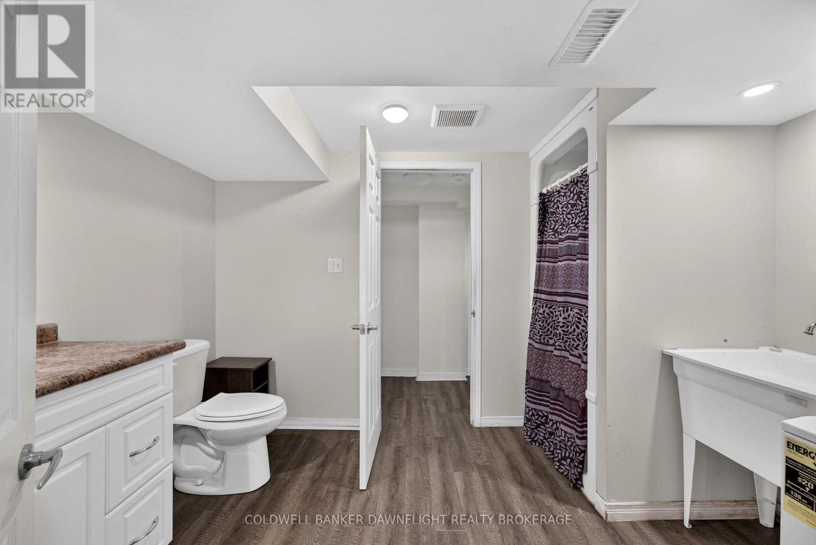 38786 B ZURICH-HENSALL ROAD - 33