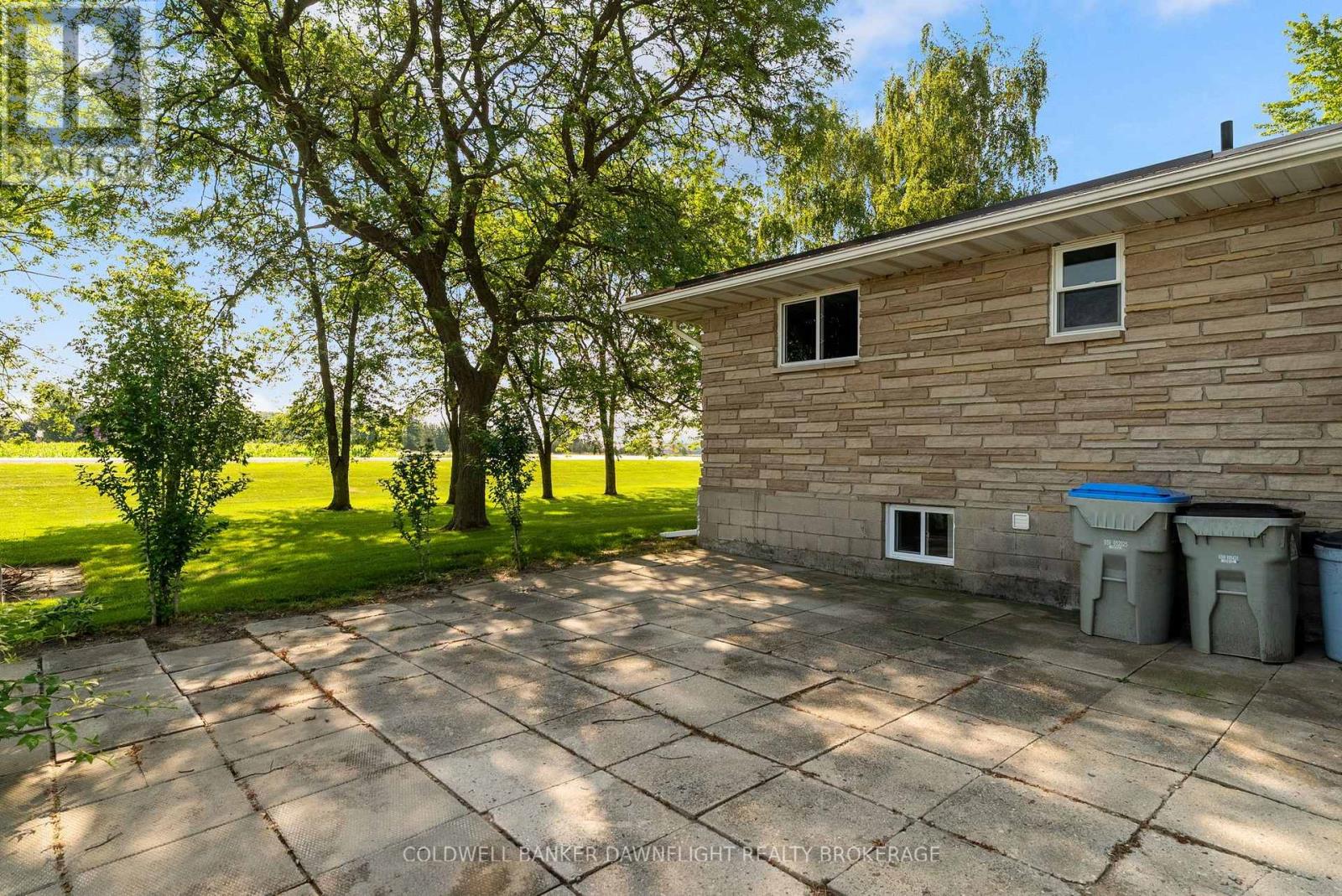 38786 B ZURICH-HENSALL ROAD - 42