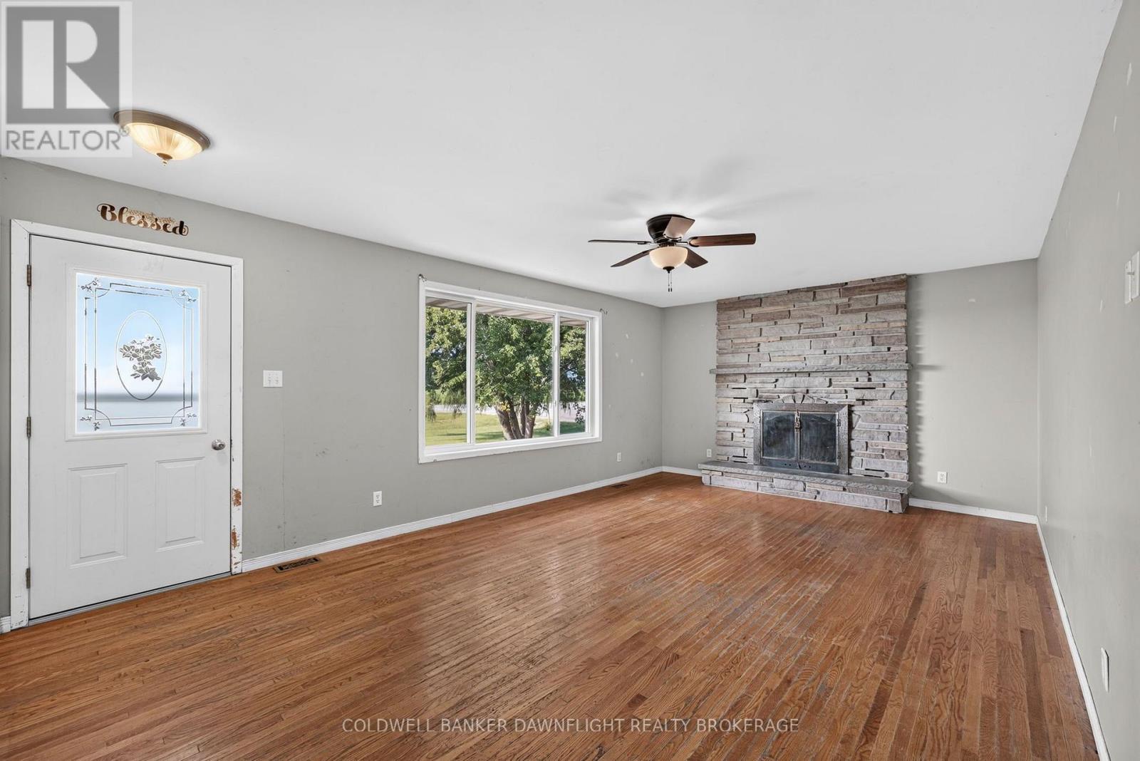 38786 B ZURICH-HENSALL ROAD - 7