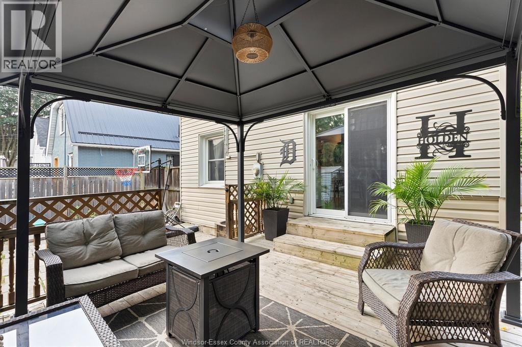 1718 WINDERMERE - 23