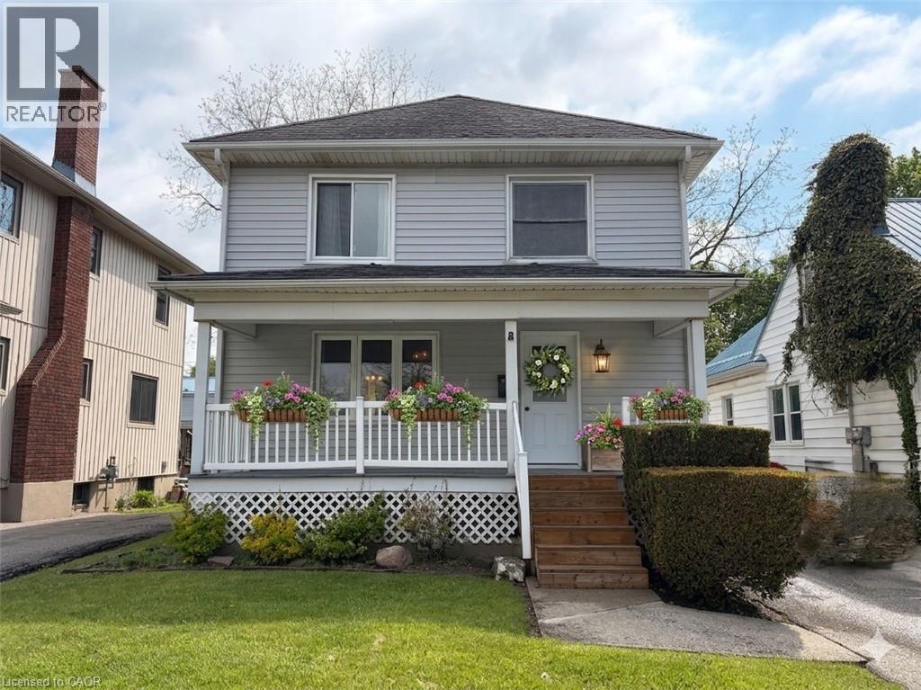 339 NORFOLK Street N - 1