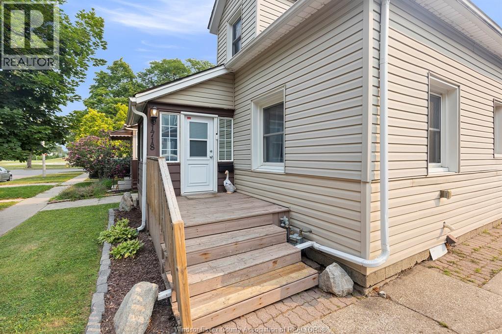 1718 WINDERMERE - 3