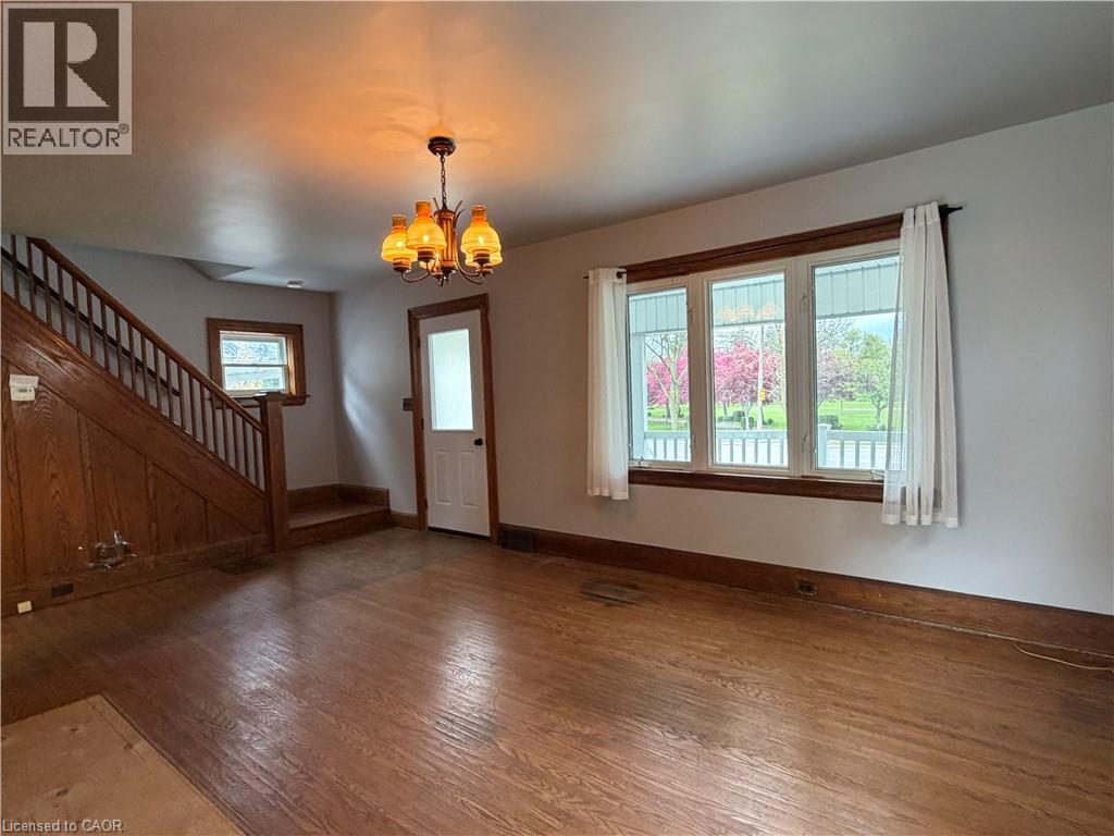 339 NORFOLK Street N - 15
