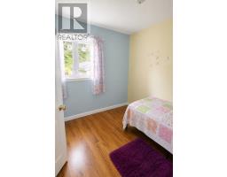 10 Bayview Lane thumbnail 16