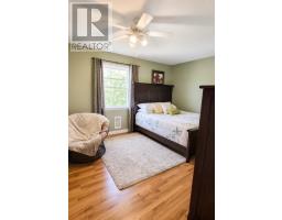 10 Bayview Lane thumbnail 28