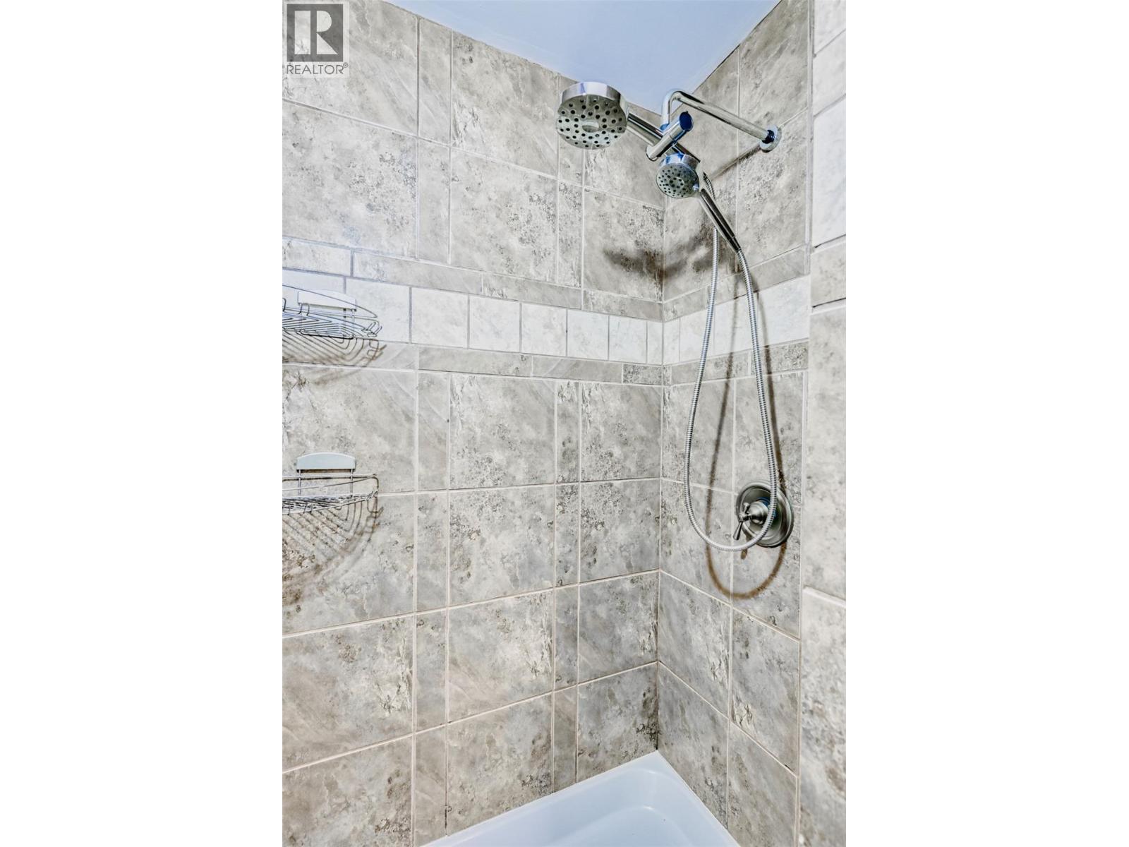 212 VINTAGE Lane - 13