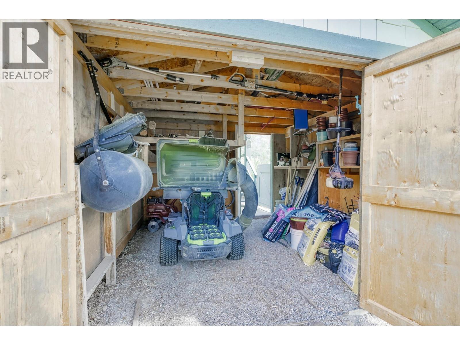 212 VINTAGE Lane - 24