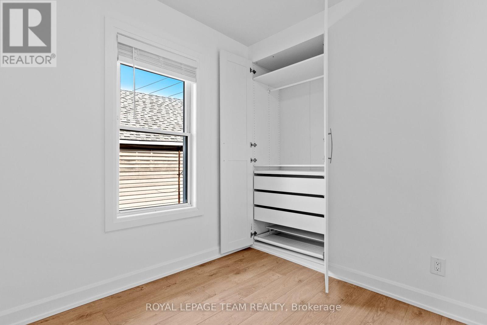 2 Bed, 1 Bath Multi-Family for Rent in Ottawa – 2 – 52 LEES AVENUE, Ottawa – MLS# X13611746 - Image 17