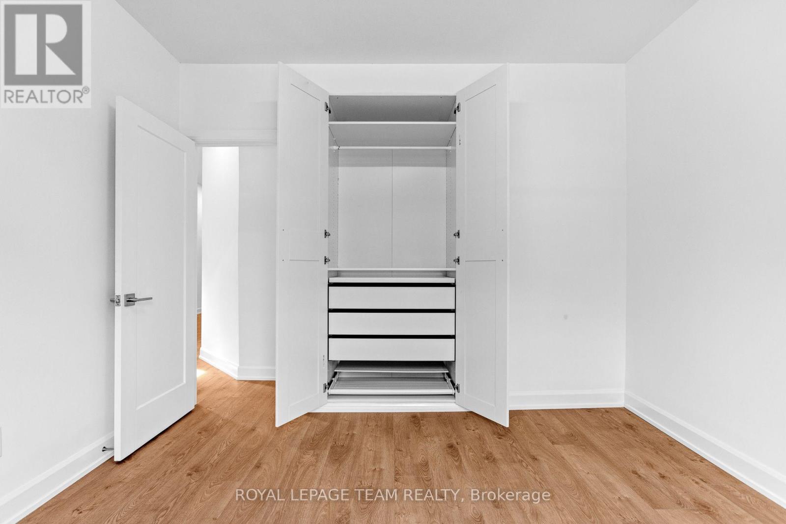 2 Bed, 1 Bath Multi-Family for Rent in Ottawa – 2 – 52 LEES AVENUE, Ottawa – MLS# X13611746 - Image 9
