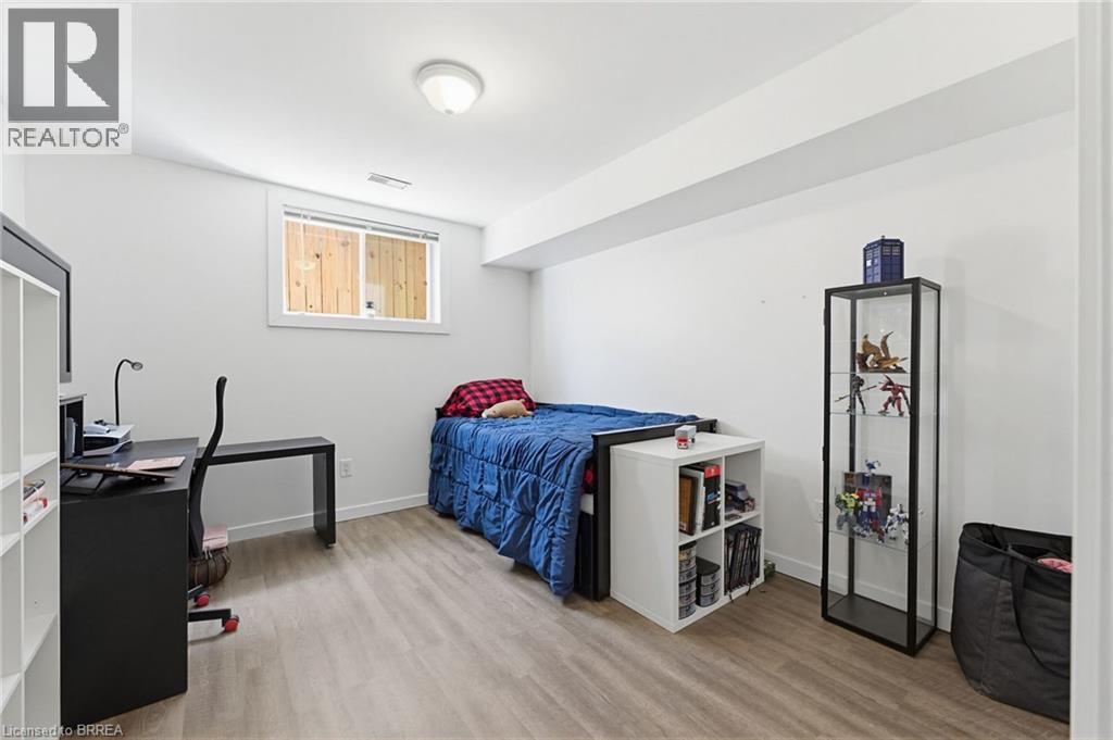 60 ST. PATRICK'S Drive - 24
