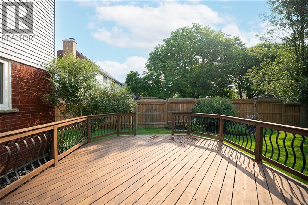 42 MUIRHEAD Crescent - 46