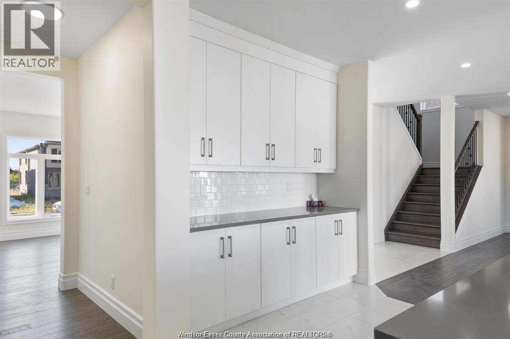 103 BAY STREET - Image 33