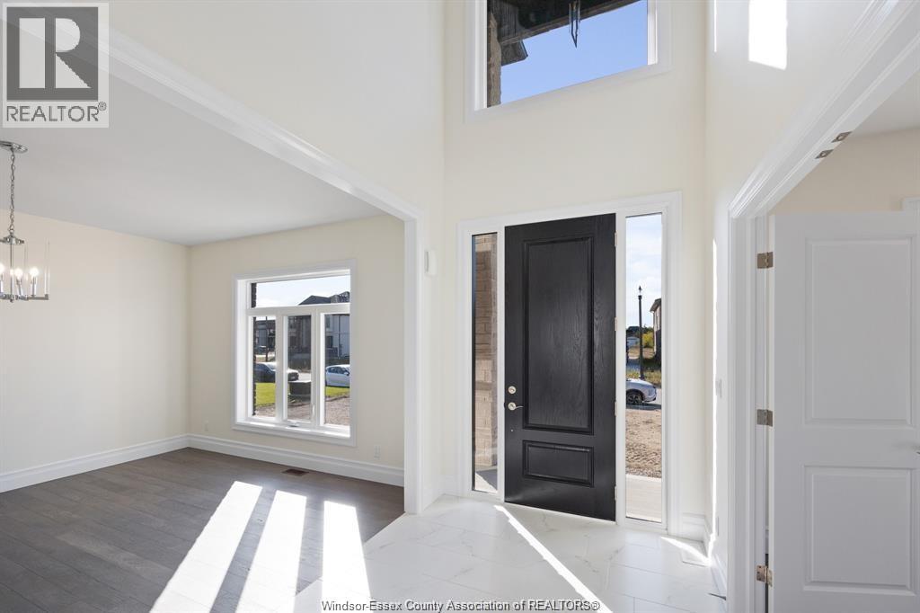 103 BAY STREET - Image 4
