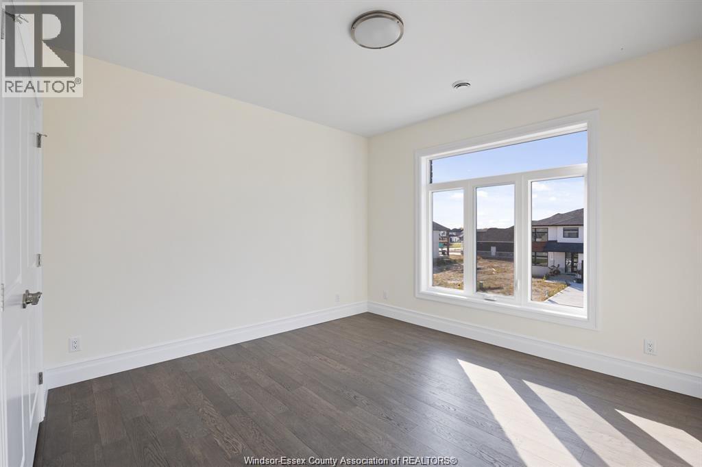 103 BAY STREET - 9