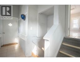 Dining room - 354 Curry Avenue, Windsor, ON N9B2B7 Photo 10